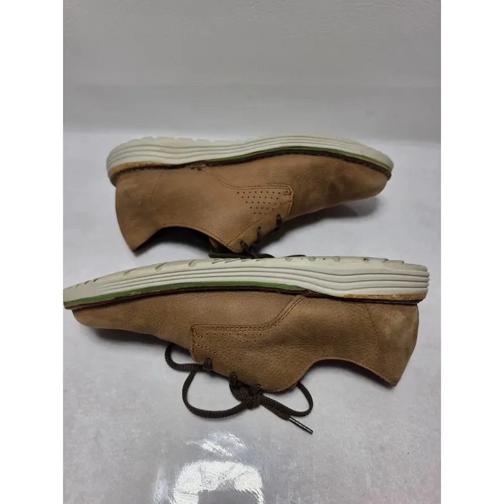 Clarks let be